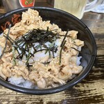 せい家 - 豚丼はこんな感じ