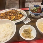 陳麻婆豆腐 麺飯館 - 