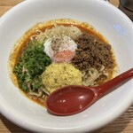 ピース餃子 - 汁なし担々麺