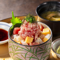 豊洲まかない丼