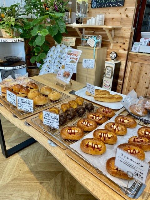 flower BAKERY - Fukai/Bread | Tabelog