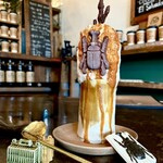 森森舎 - カブトムシのかき氷　キャラメルミルク味1100円