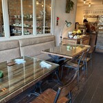 森森舎 - 女子しかいませんでした