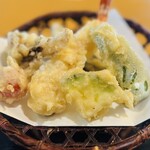 八右ヱ門 - 