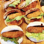 ヨシヒロ イケダ - 