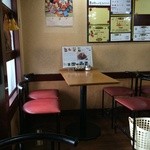 洋食と珈琲の店 北山 - お昼の終わり頃行ったら、珍しく空いていました(2014.11.5)