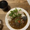 薬膳カレーじねんじょ 谷中店