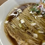 めん処 きよ洲 - キレイに畳まれた中細麺がポキもちで美味しい！