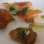 TATEYAMA イタリア食堂 - 小皿料理 前菜4品盛り合わせ（かぼちゃのローズマリー風味・カキのオイル漬け・カニのフリッタータ・ブロッコリーとえびのテリーヌ）
