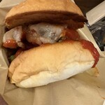 バーガーズカフェビーチ ストーリー - ふっくらバンズ