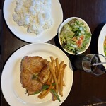 ザ・ローズ&クラウン - 