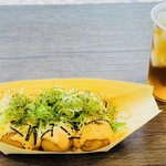 かんすけ - たこ焼き6個(醤油・一味マヨ)540円＋明太マヨ108円＋ねぎトッピング54円＝合計702円※お茶サービス