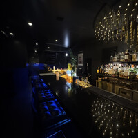 R1 TOKYO Bar&Restaurant - 