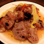 チャイナ - スペアリブの黒豆ソース蒸し 白菜添え