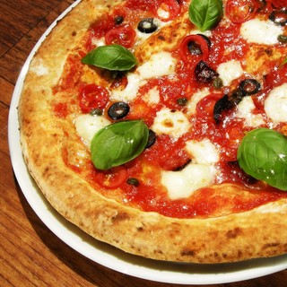 薪窯ピッツァ&Gallery花民_0