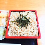 やぶ善 - しっかりと冷水で締められた、コシのある"蕎麦"。