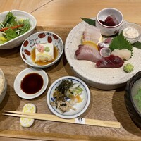 割烹ダイニング波里 - 