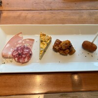 バル デ エスパーニャ ムイ 名古屋ミッドランド店 - 