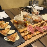 Lounge & Dining G - 