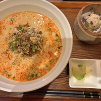 正宗広東私房菜サワダ 梅田エスト店 - 