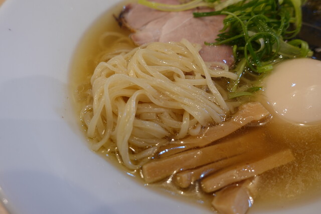 ラーメンLab ろじっく - 小田急相模原/ラーメン | 食べログ