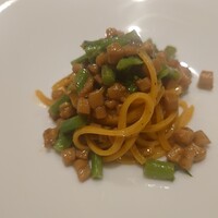 bekki - スルメイカと菜の花の生パスタ