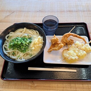 口コミ一覧 : たぬ吉製麺 - 春日川/うどん [食べログ]