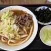 手打ち 山もとうどん - 肉うどん1.５玉@¥800+わかめ@¥100