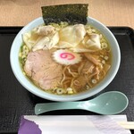 まるさん中華 - わんたん麺