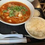 タイとインドのアジアンバル シモン - 