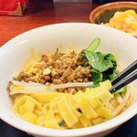 担々麵＆中華バル 辣将軍 - 