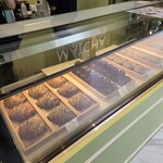 MATCHA patisserie Sadaharu AOKI - ショーケース