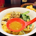 担々麵＆中華バル 辣将軍 - 