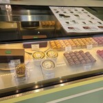 MATCHA patisserie Sadaharu AOKI - ショーケース
