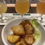 クラフトパブ ブライアンブルー - ポテトもカリッと美味い