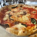 ピッツエリア エ トラットリア ダ イーサ - コヤーブ