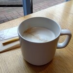 ペンギンベーカリーカフェ - カフェラテ　280円　2025/09
