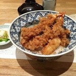 天ぷら新宿つな八 - 大海老天丼