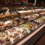 シェ・アオタニ - 