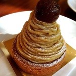 シェ・アオタニ - モンブランタルト500円