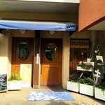 シェ・アオタニ - 