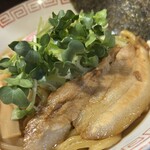 武蔵野アブラ學会 早稲田総本店 - 