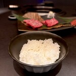 煌 焼肉 - 新潟米　新之助