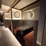 煌 焼肉 - 半個室席も