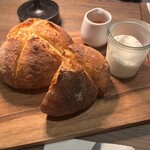 RACINES Boulangerie & Bistro - 