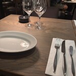 RACINES Boulangerie & Bistro - 