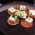 本牧亭。 - トマトとクリームチーズ