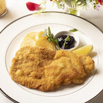 Restaurant Hamy's - 【ウインナーシュニッツェル】