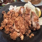 信州 ゴールデン 新館 - 山賊焼き
