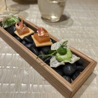 ベージュ アラン・デュカス 東京 - 